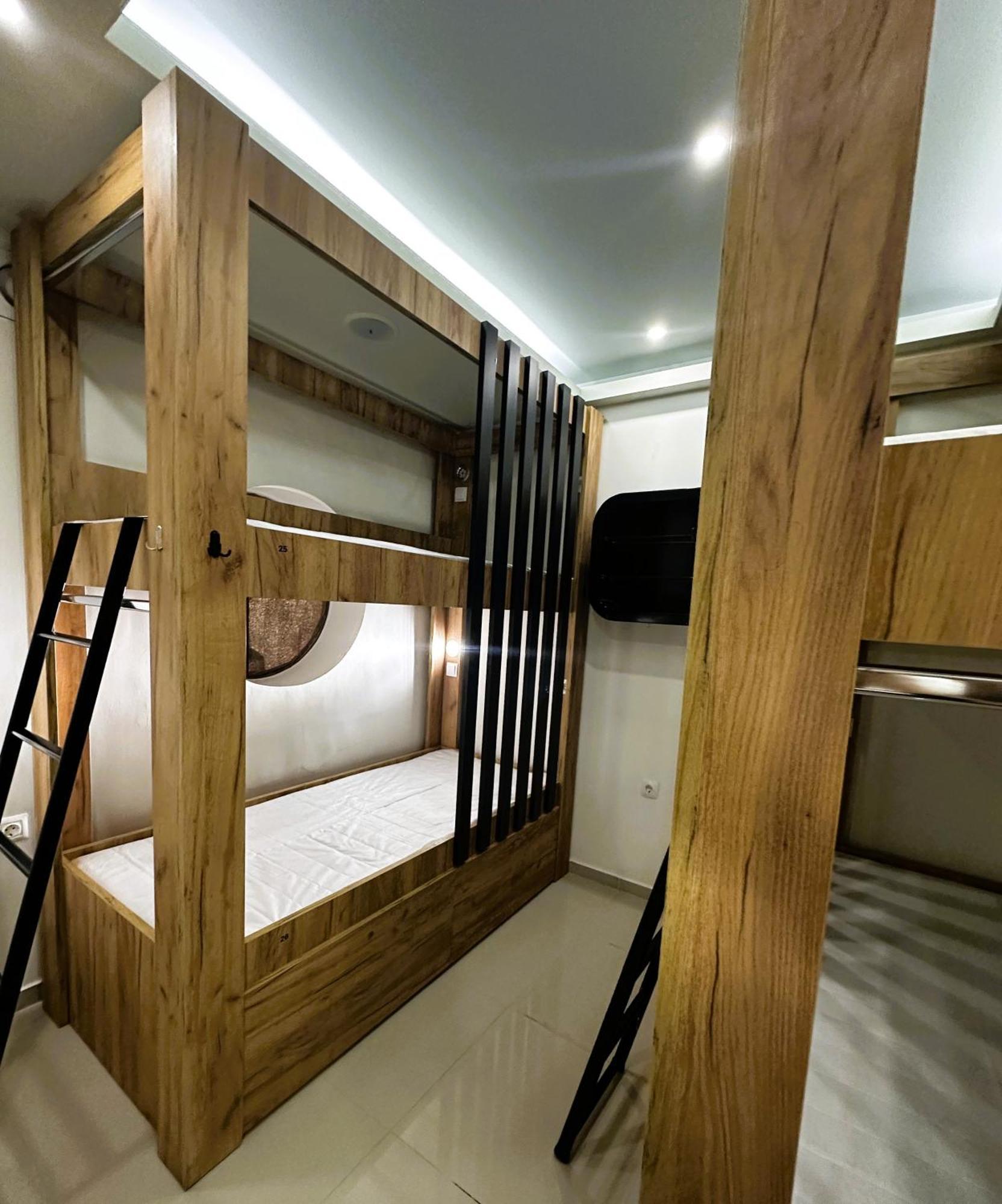 Hostel Parea Hersonissos Zewnętrze zdjęcie